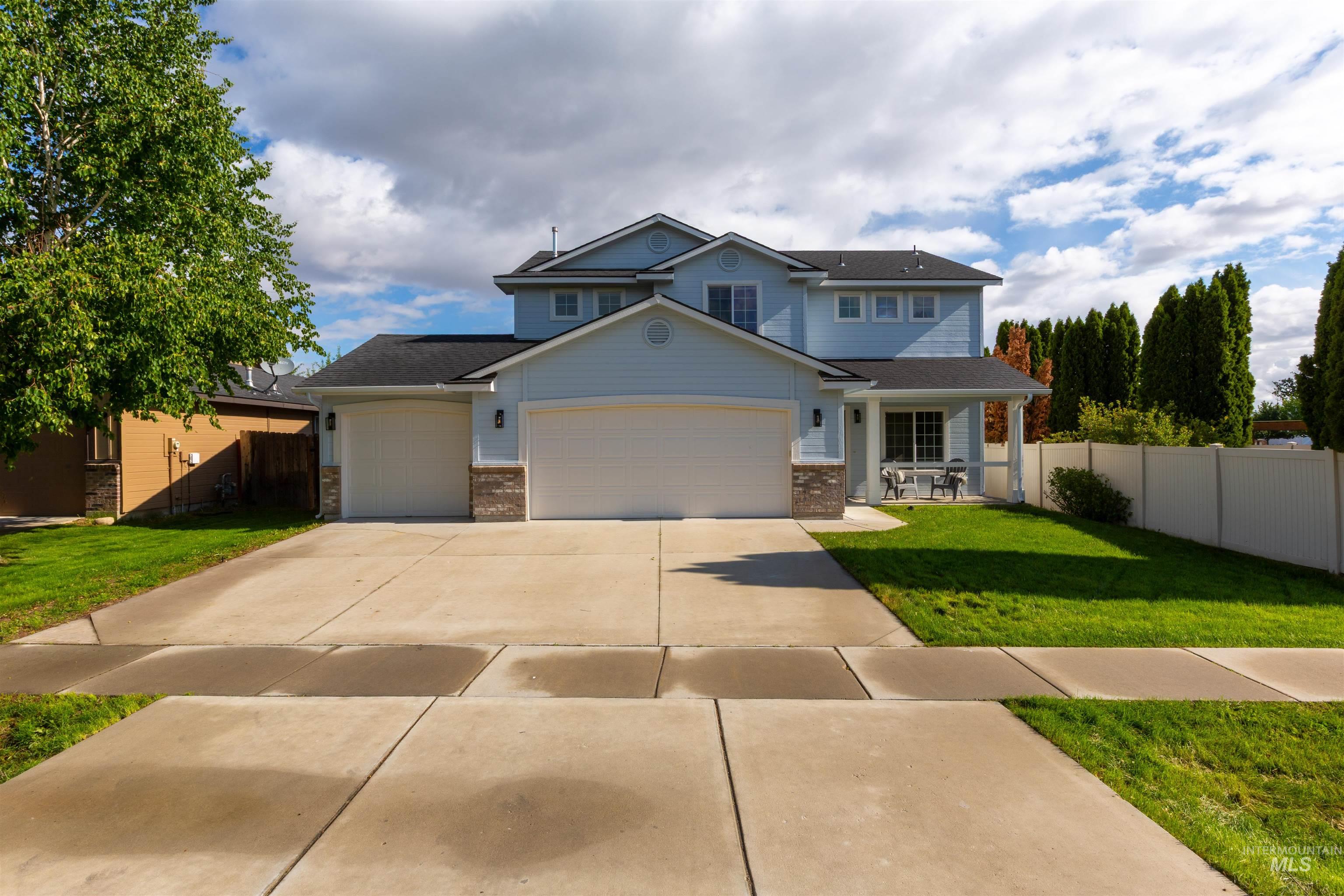 11422 W Darkwood St Property Photo