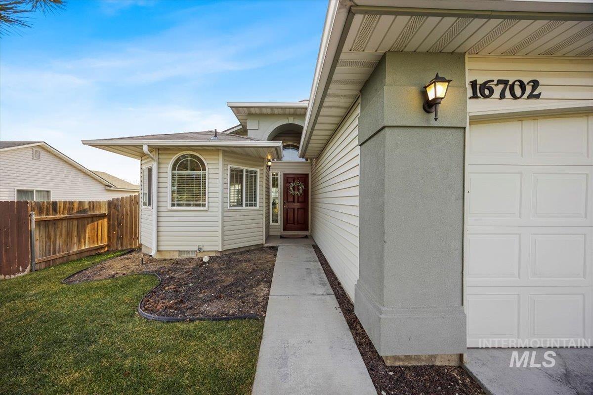16702 Frisco Ave Property Photo