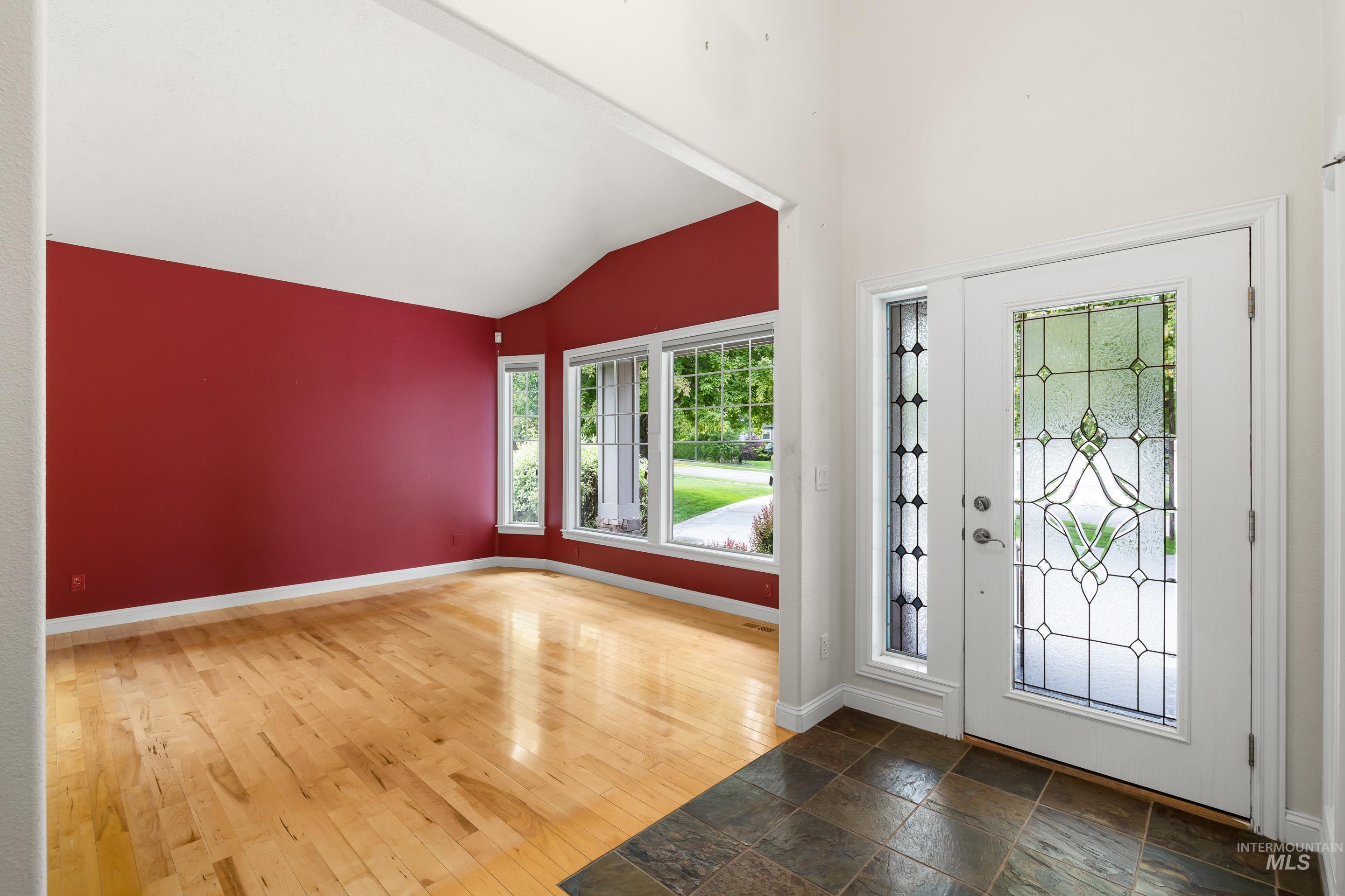 1430 N Ironbridge Way Property Photo 5