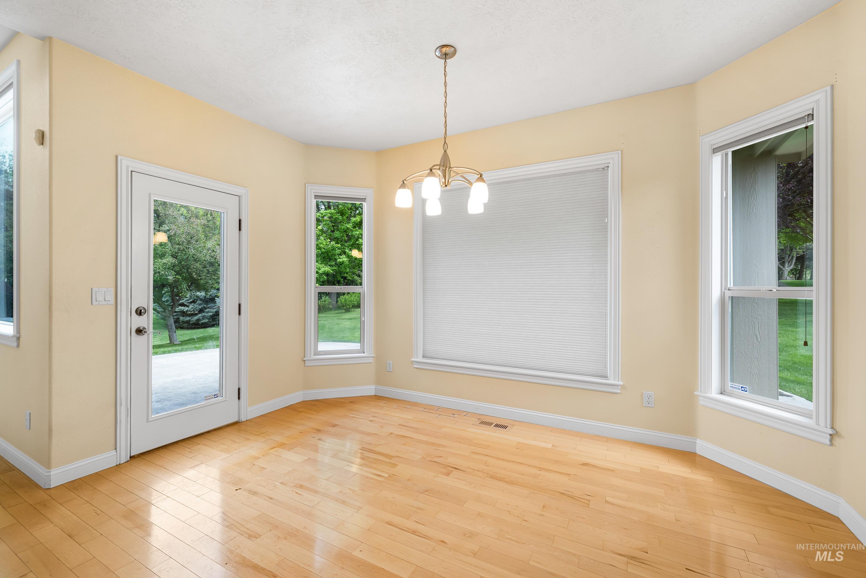 1430 N Ironbridge Way Property Photo 17