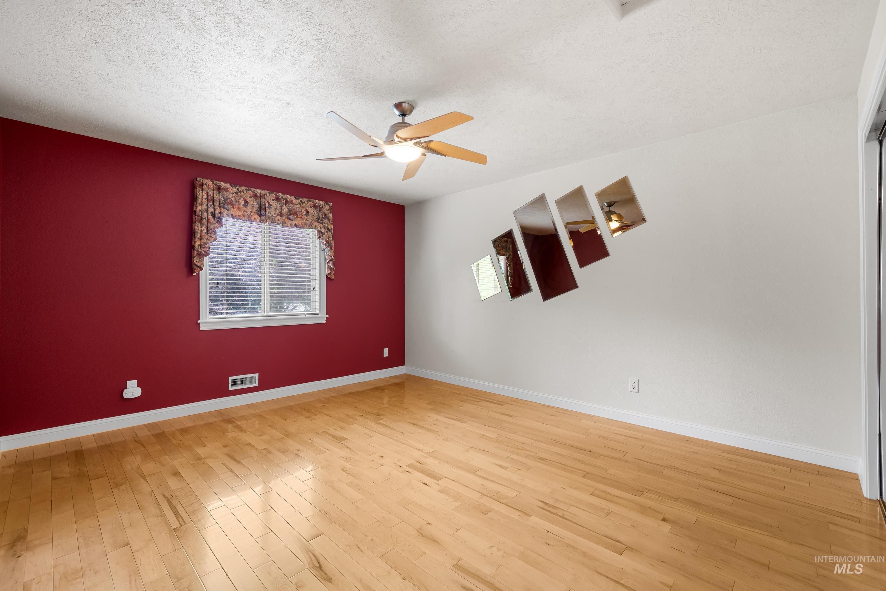 1430 N Ironbridge Way Property Photo 32
