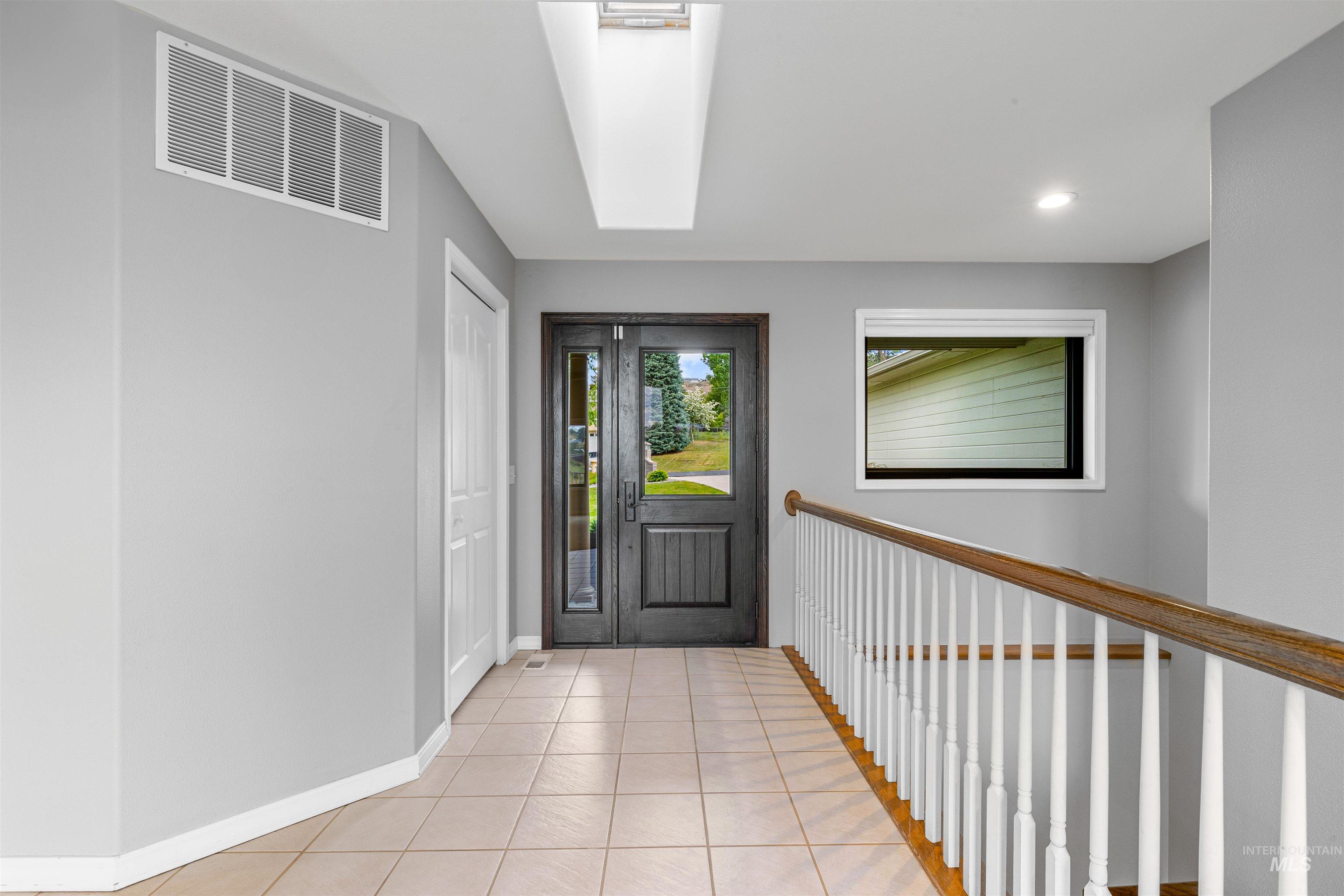 3224 Meadowlark Property Photo 3