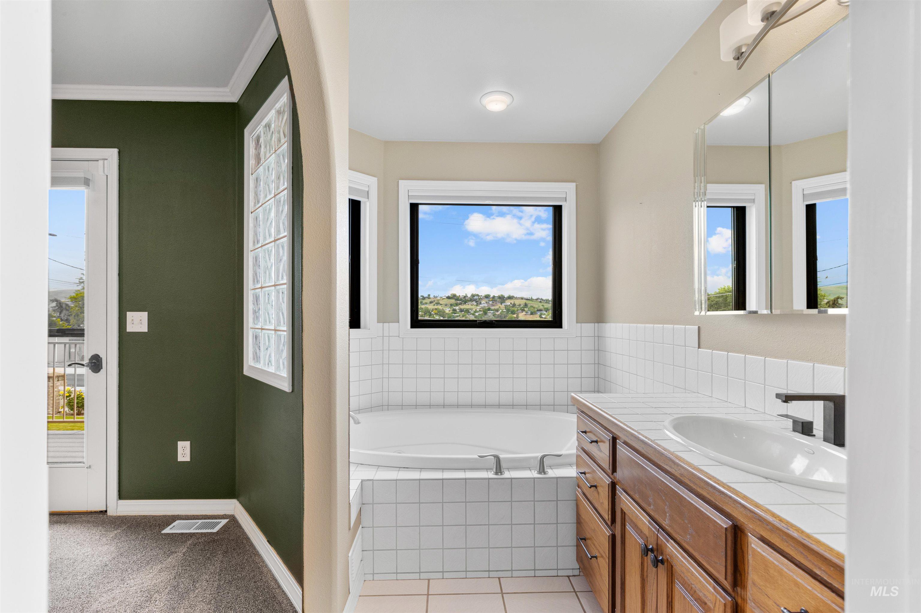 3224 Meadowlark Property Photo 11