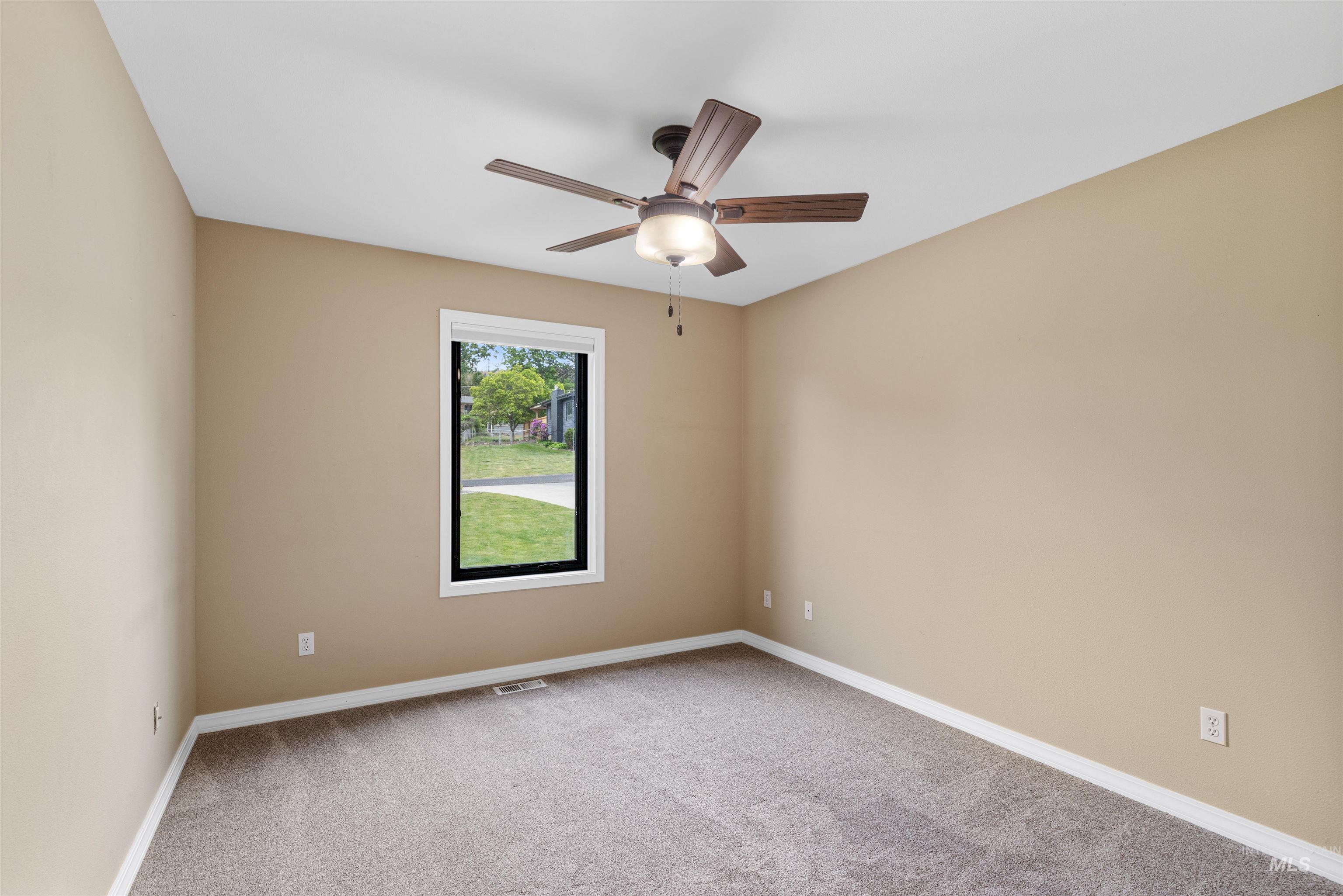 3224 Meadowlark Property Photo 17