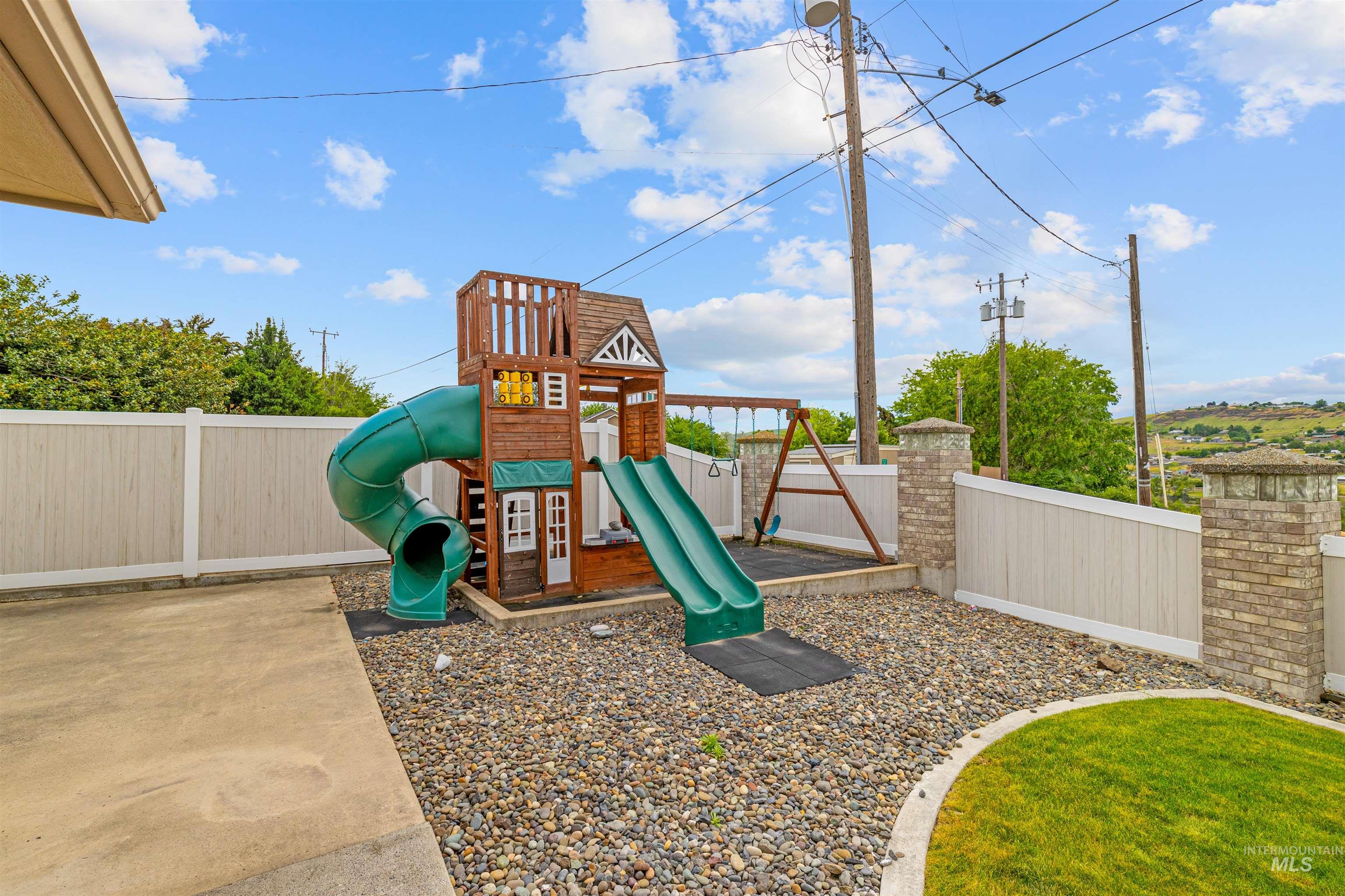 3224 Meadowlark Property Photo 30