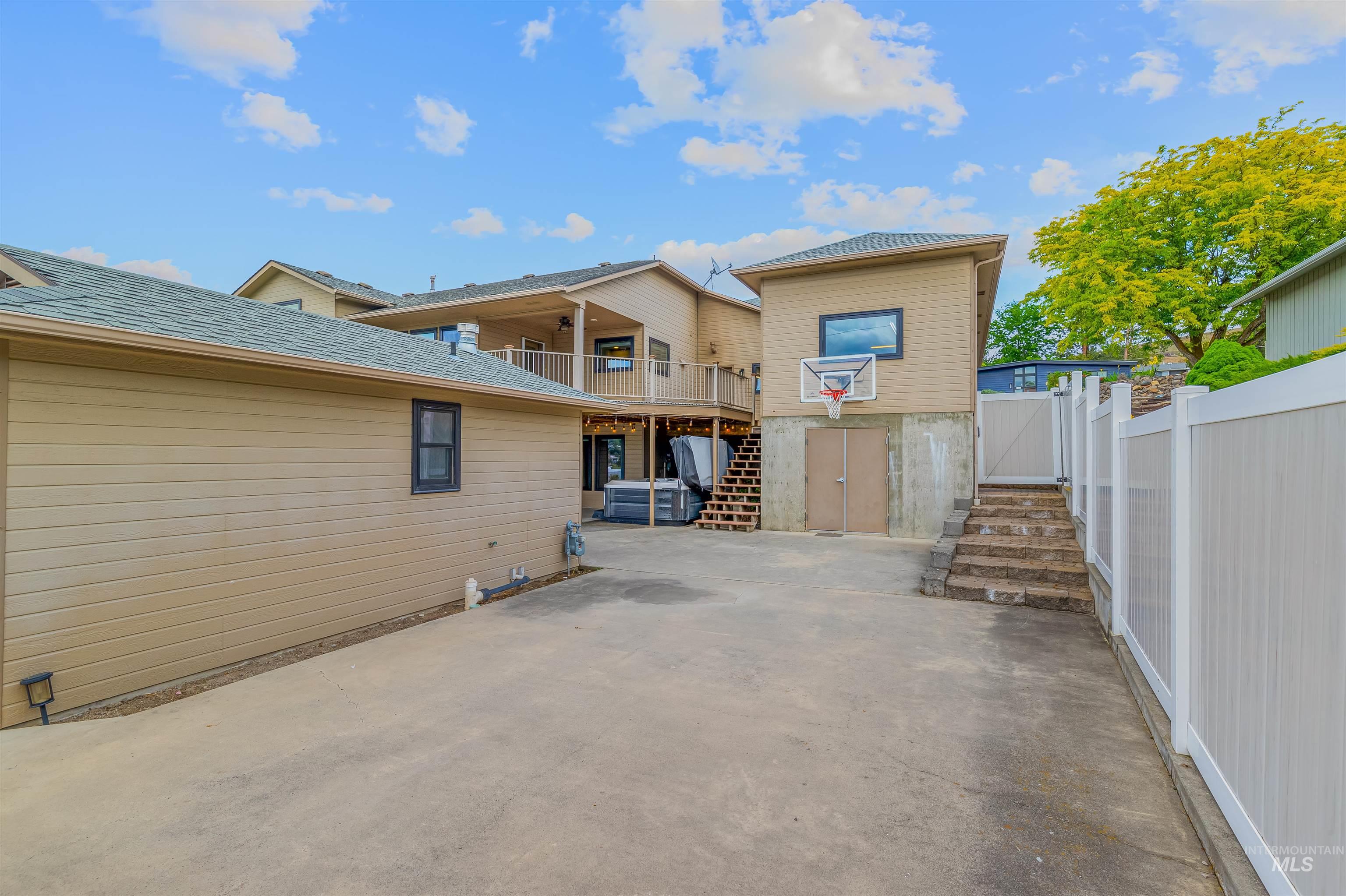 3224 Meadowlark Property Photo 32