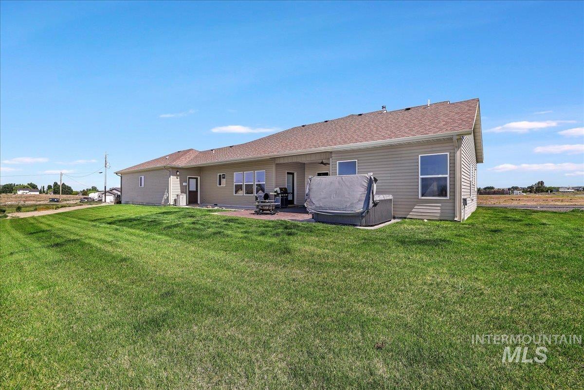 628 Pioneer Mountain Loop Property Photo 42