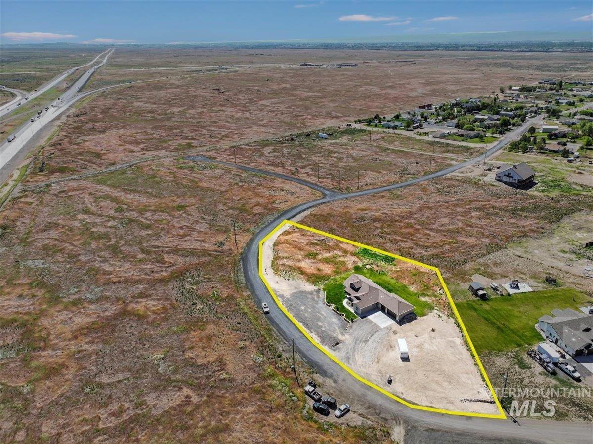 628 Pioneer Mountain Loop Property Photo 44