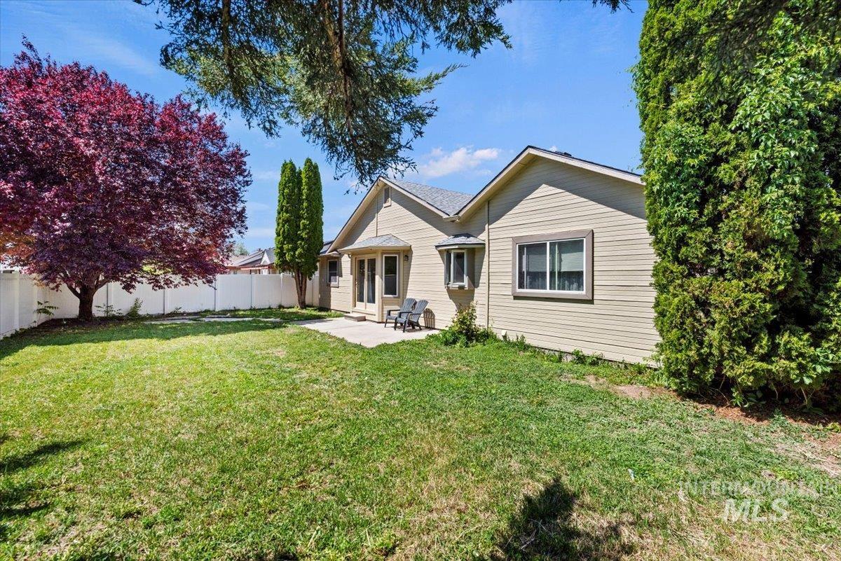 1857 W Sandalwood Dr Property Photo 19