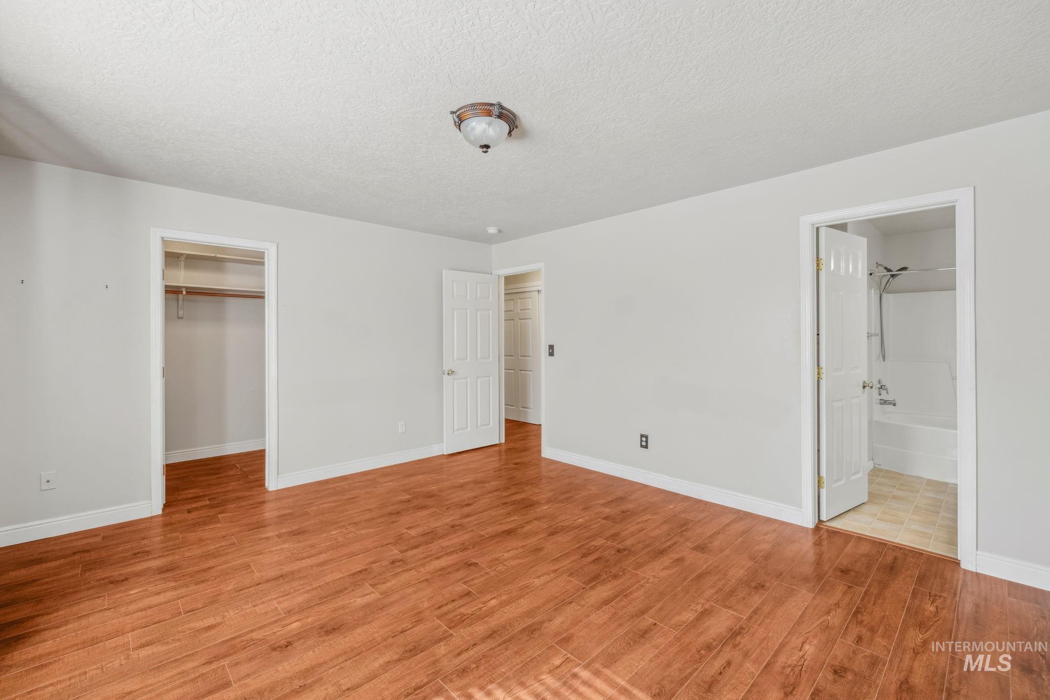 5101 Barkley Way Property Photo 13