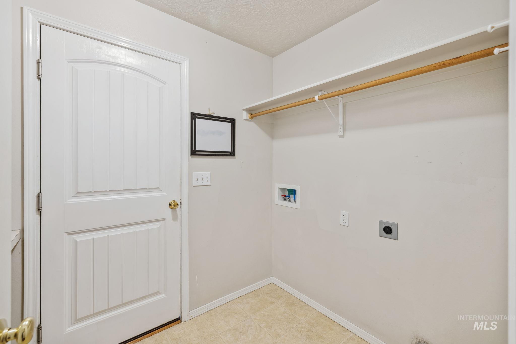 5101 Barkley Way Property Photo 17