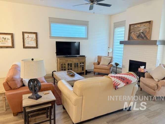 11703 W Amsonia Property Photo 4