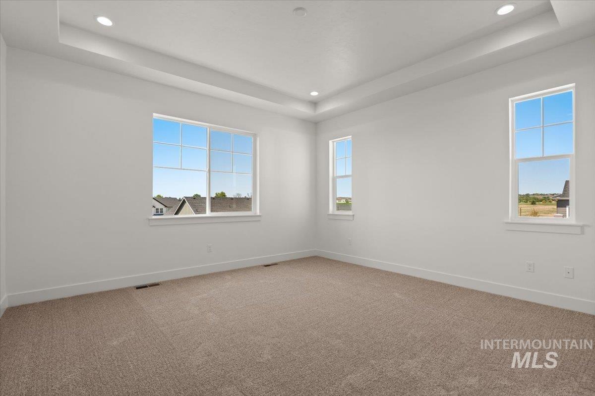 1431 White Cliffs St Property Photo 28