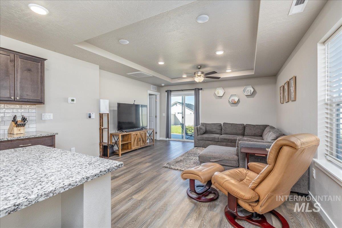 17719 Jackson Ridge Way Property Photo 12