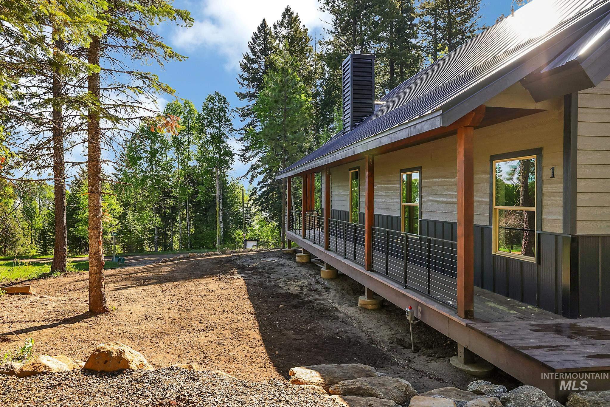 1 Caribou Parkway Property Photo 6