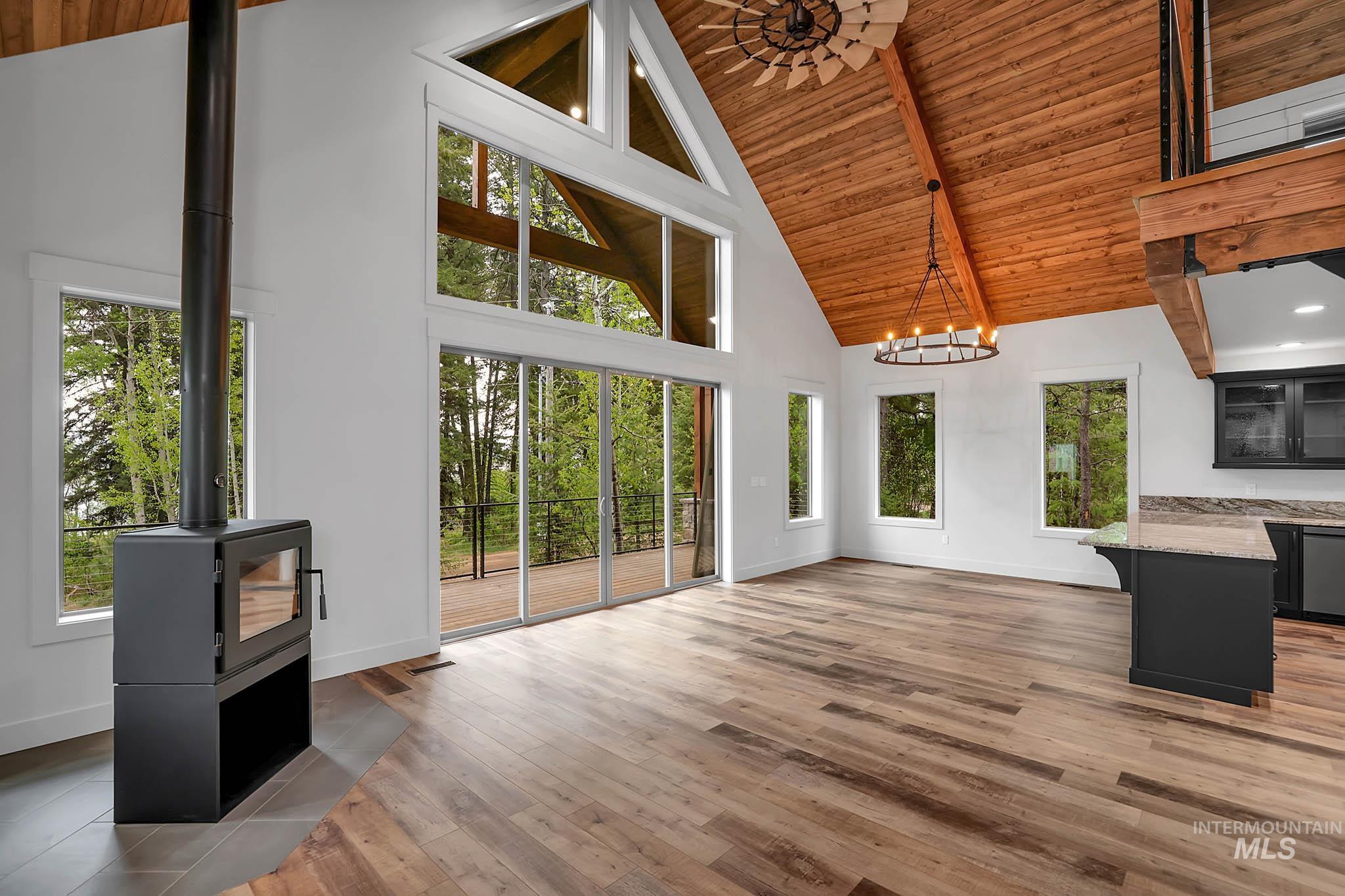 1 Caribou Parkway Property Photo 17