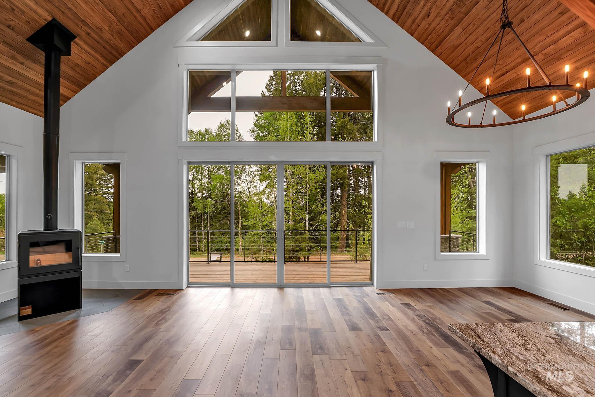1 Caribou Parkway Property Photo 18