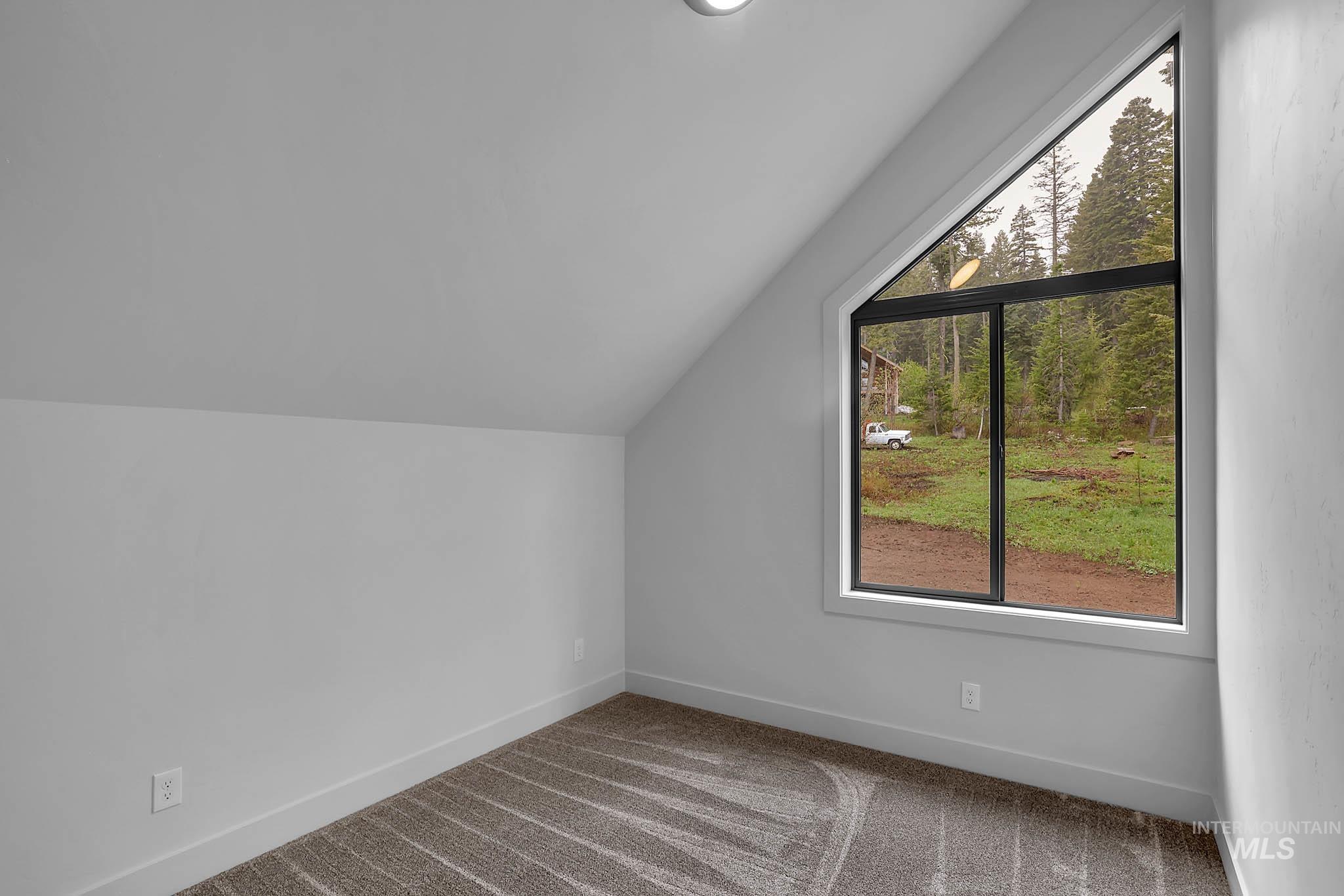 1 Caribou Parkway Property Photo 29