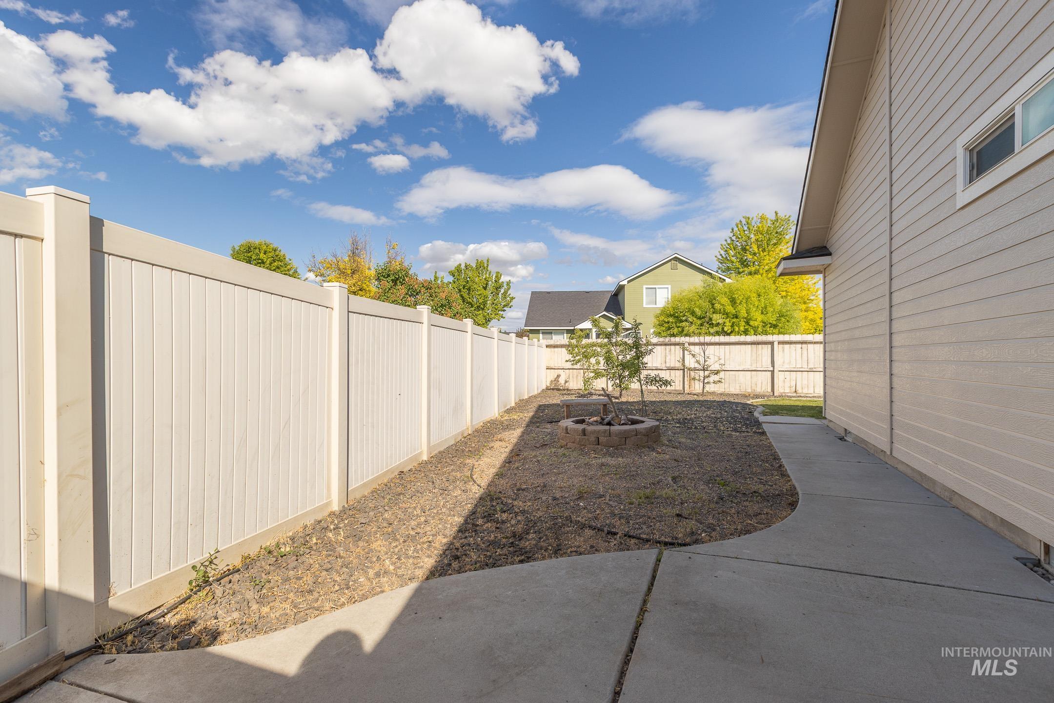 14374 N Acapulco Property Photo 38