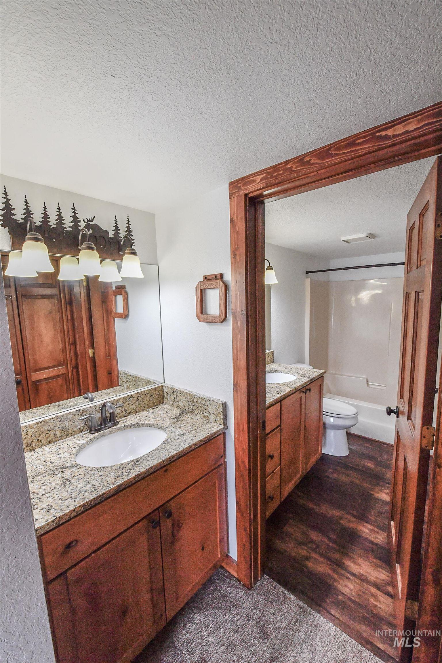 1607 Davis Ave Property Photo 14