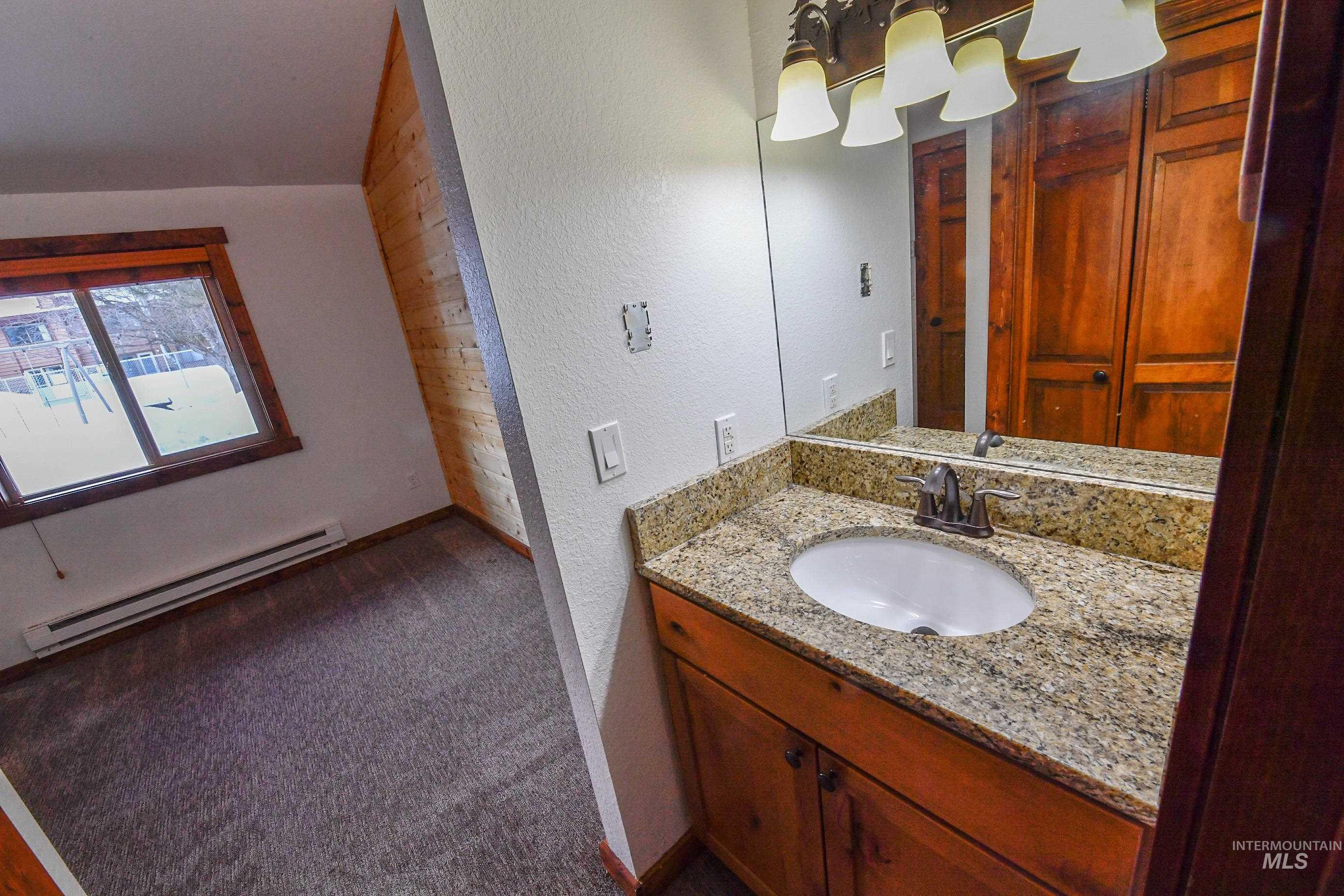 1607 Davis Ave Property Photo 15