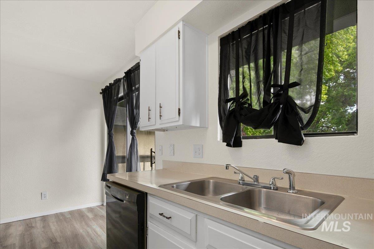 7062 W Colehaven Ln Property Photo 11