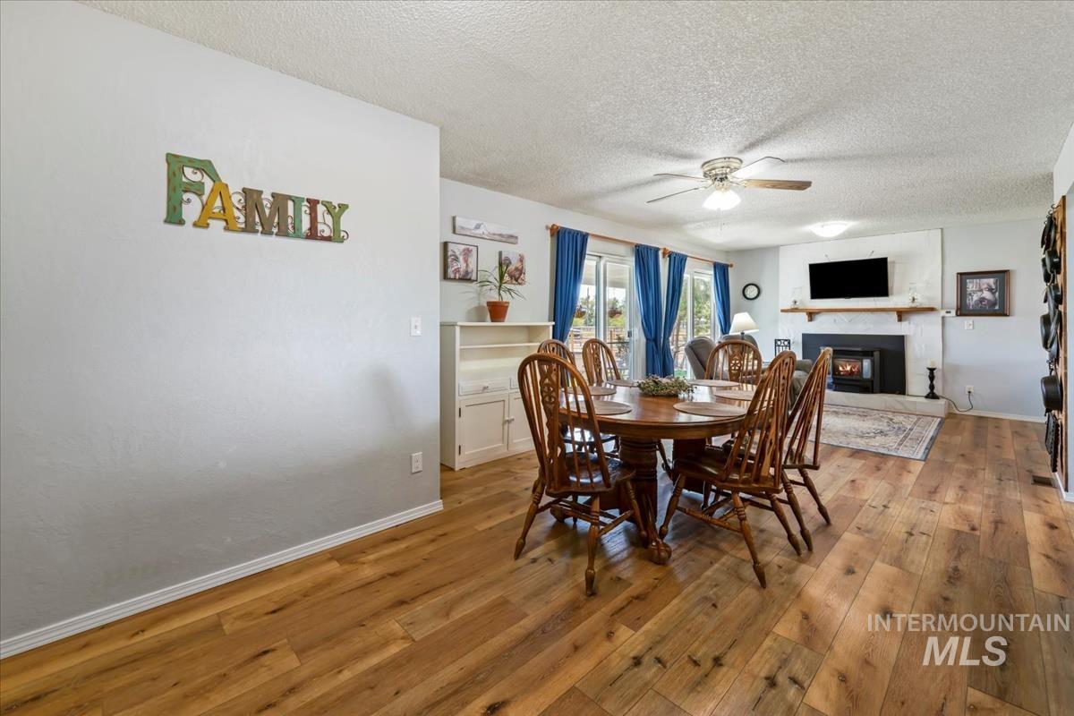 33738 Apple Valley Rd Property Photo 20
