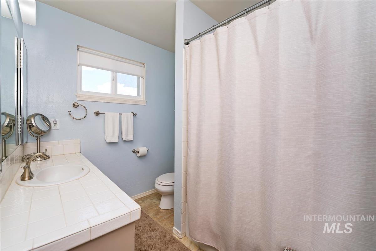 33738 Apple Valley Rd Property Photo 27