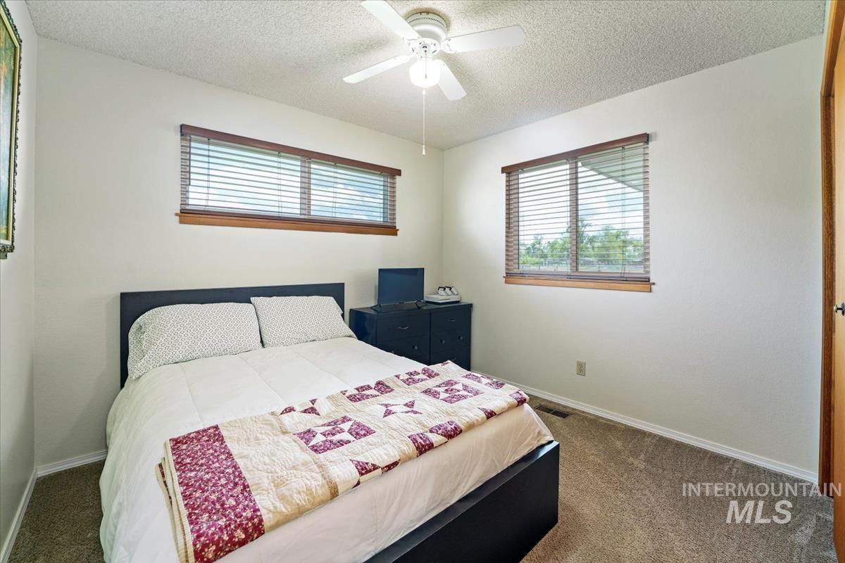 33738 Apple Valley Rd Property Photo 29
