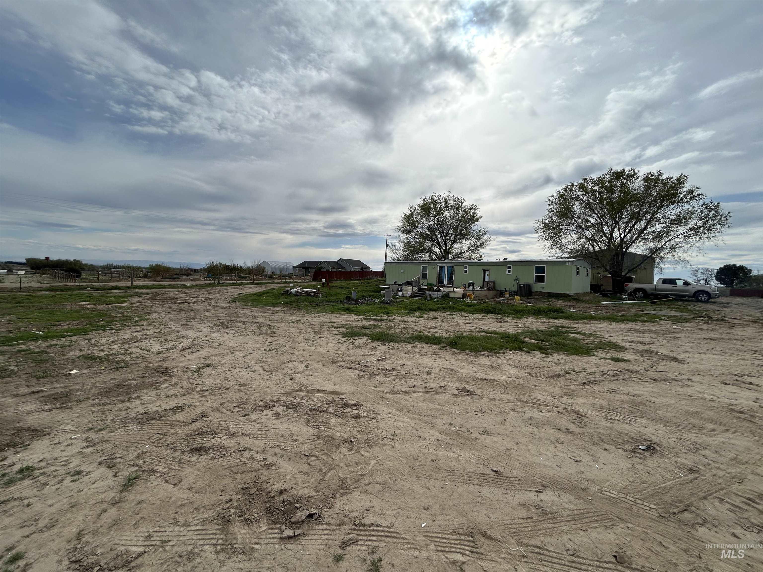 28510 Harvey Rd Property Photo 2