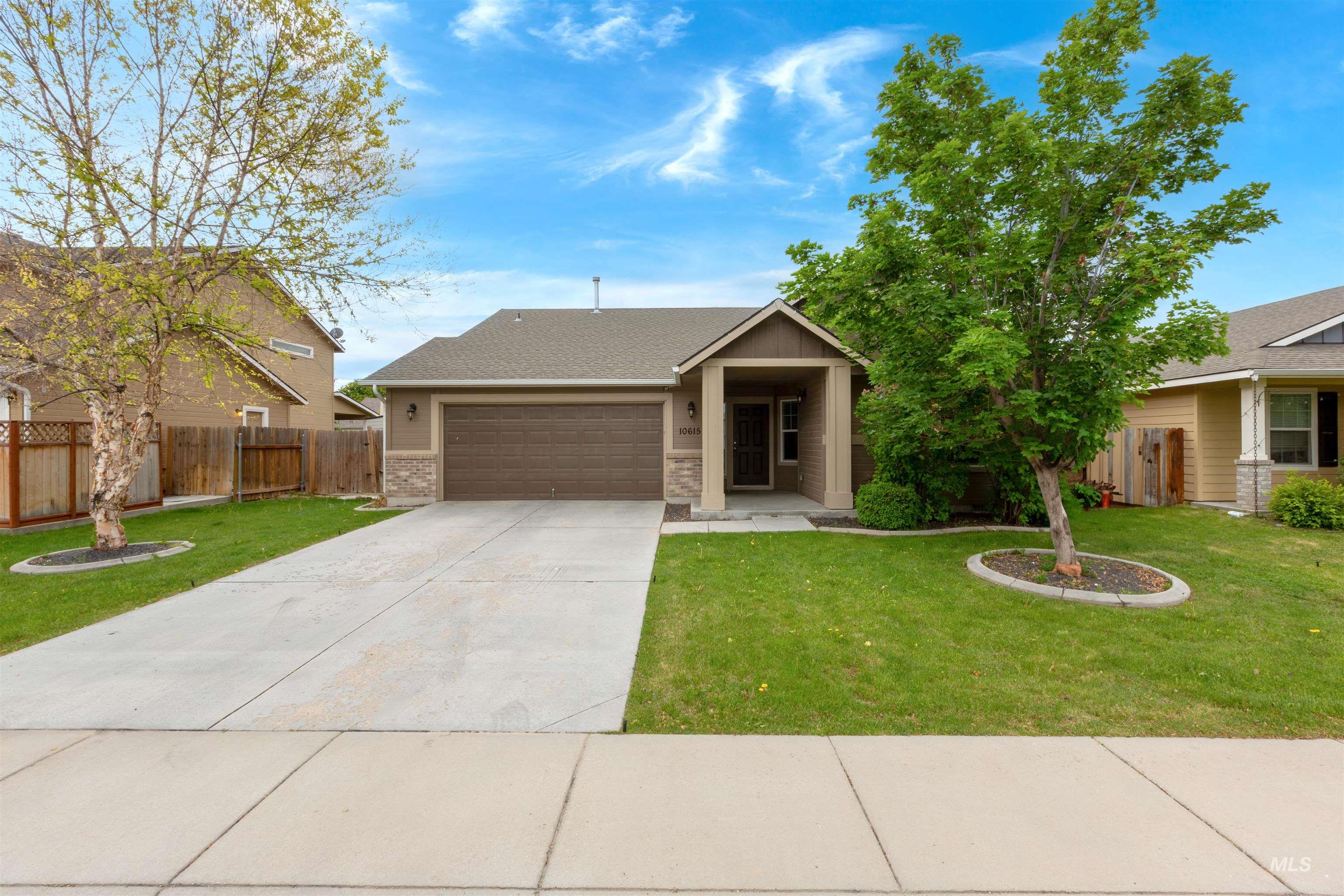 10615 Pipevine Dr Property Photo 1