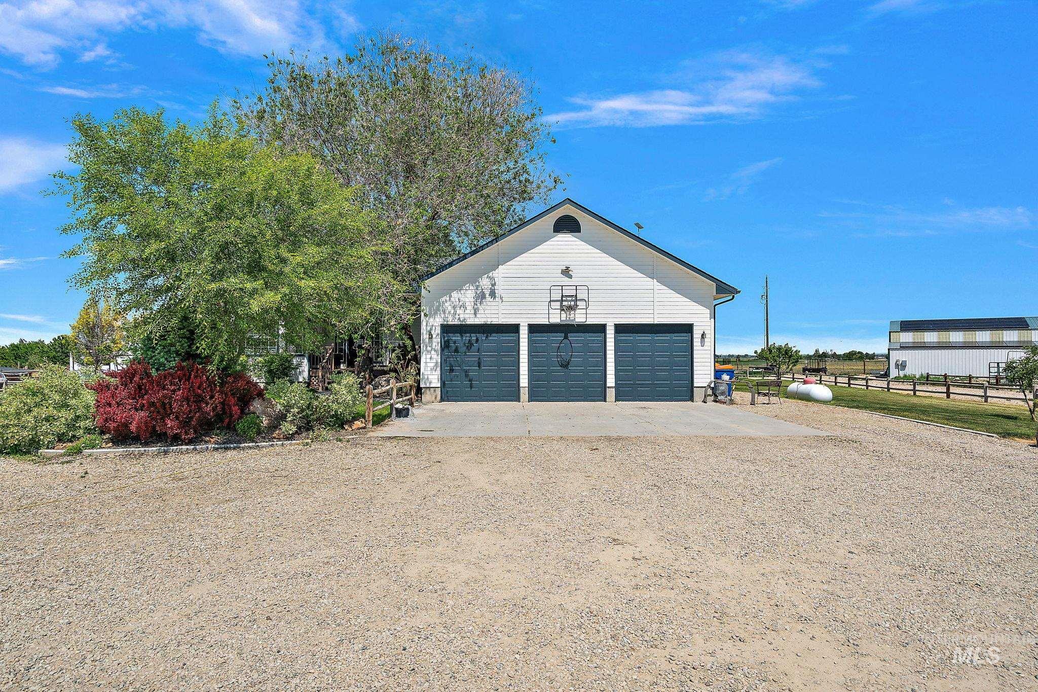 1295 S Dawcamry Lane Property Photo 44