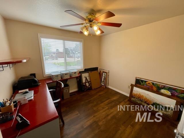 14924 Hillside Dr. Property Photo 13