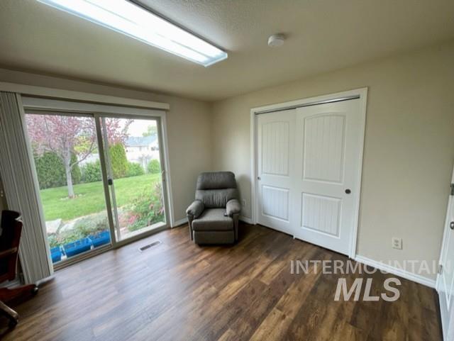 14924 Hillside Dr. Property Photo 18