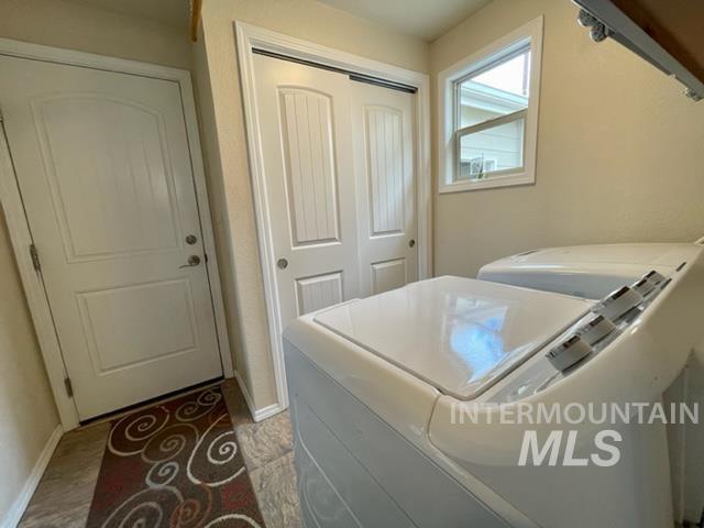 14924 Hillside Dr. Property Photo 27