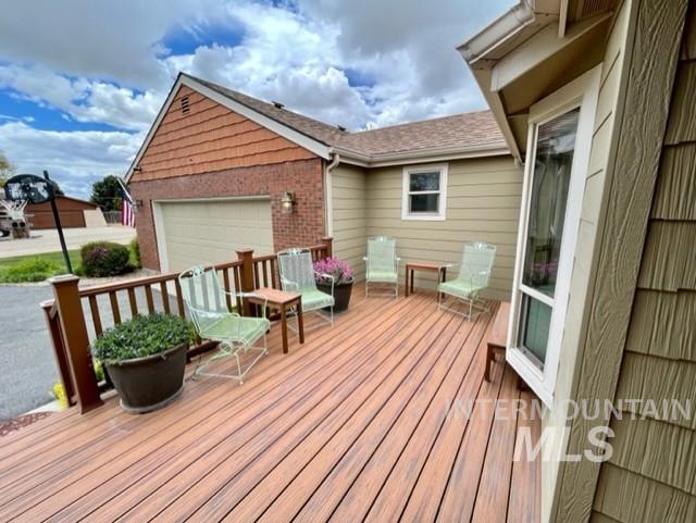 14924 Hillside Dr. Property Photo 30