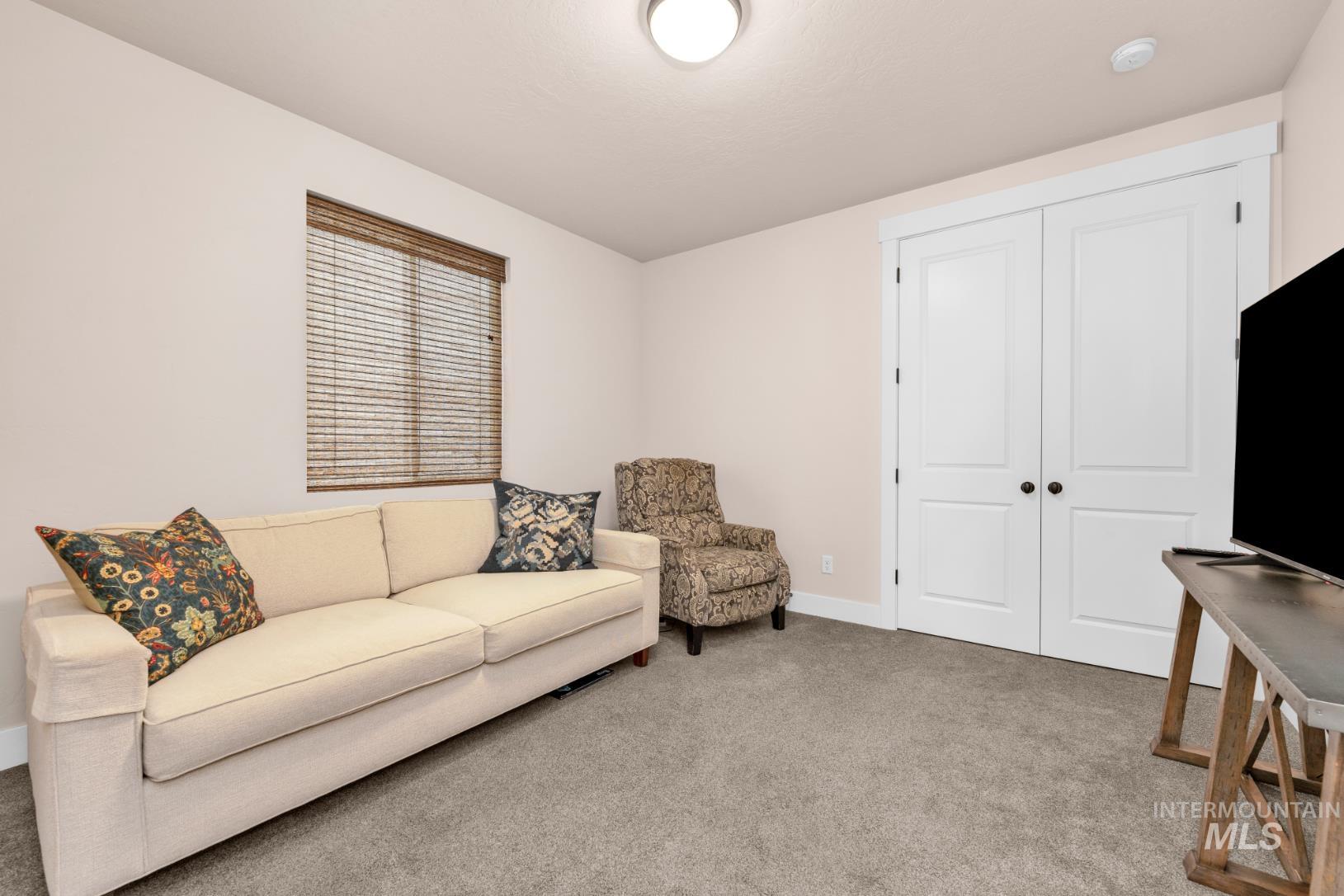 10179 Silversun St Property Photo 13