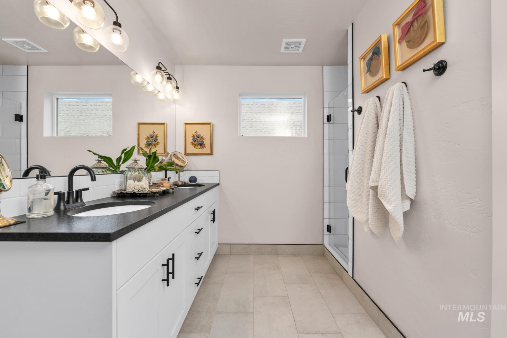 10179 Silversun St Property Photo 16