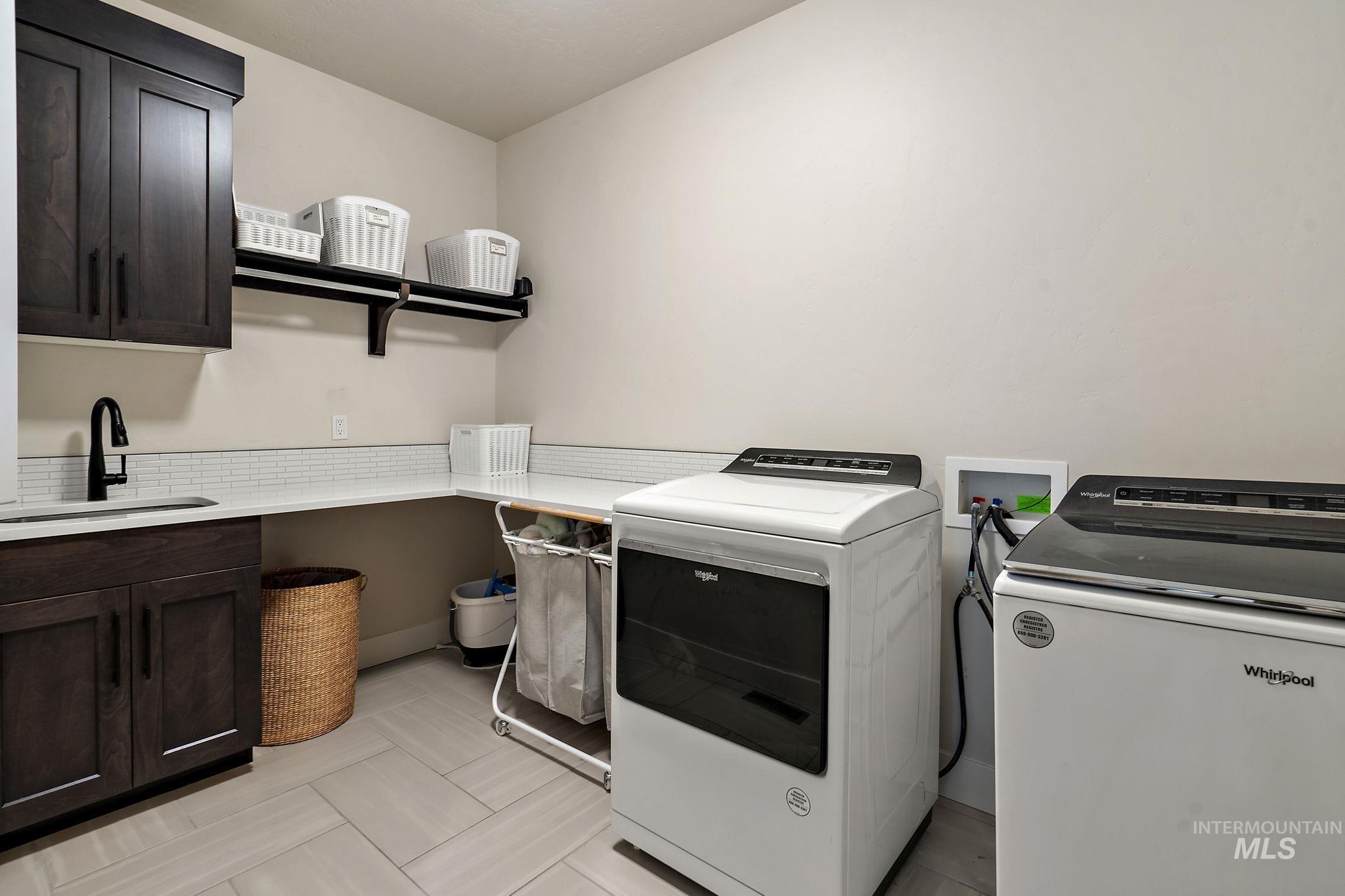 1217 E Azan St Property Photo 27