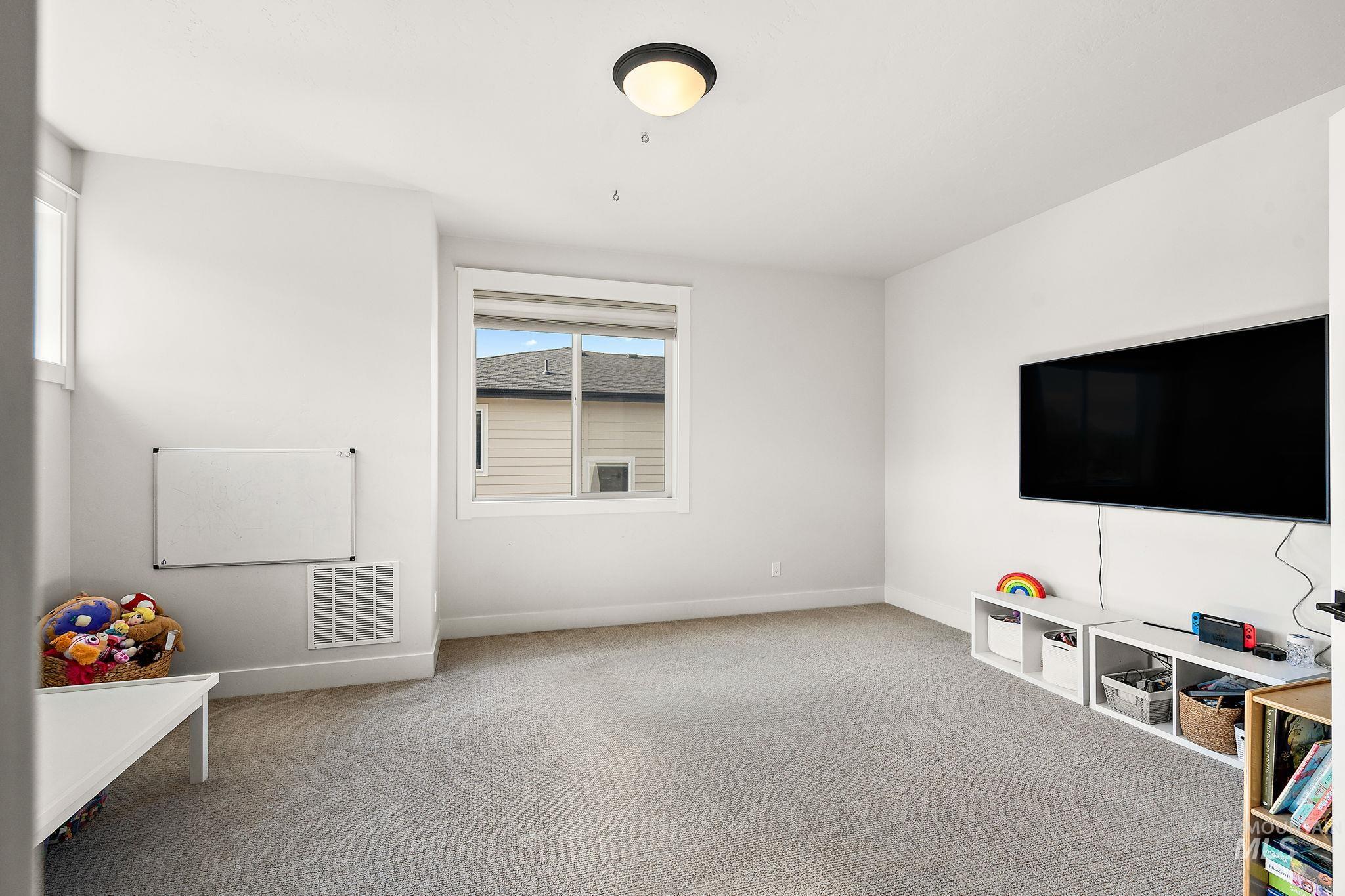 1217 E Azan St Property Photo 38