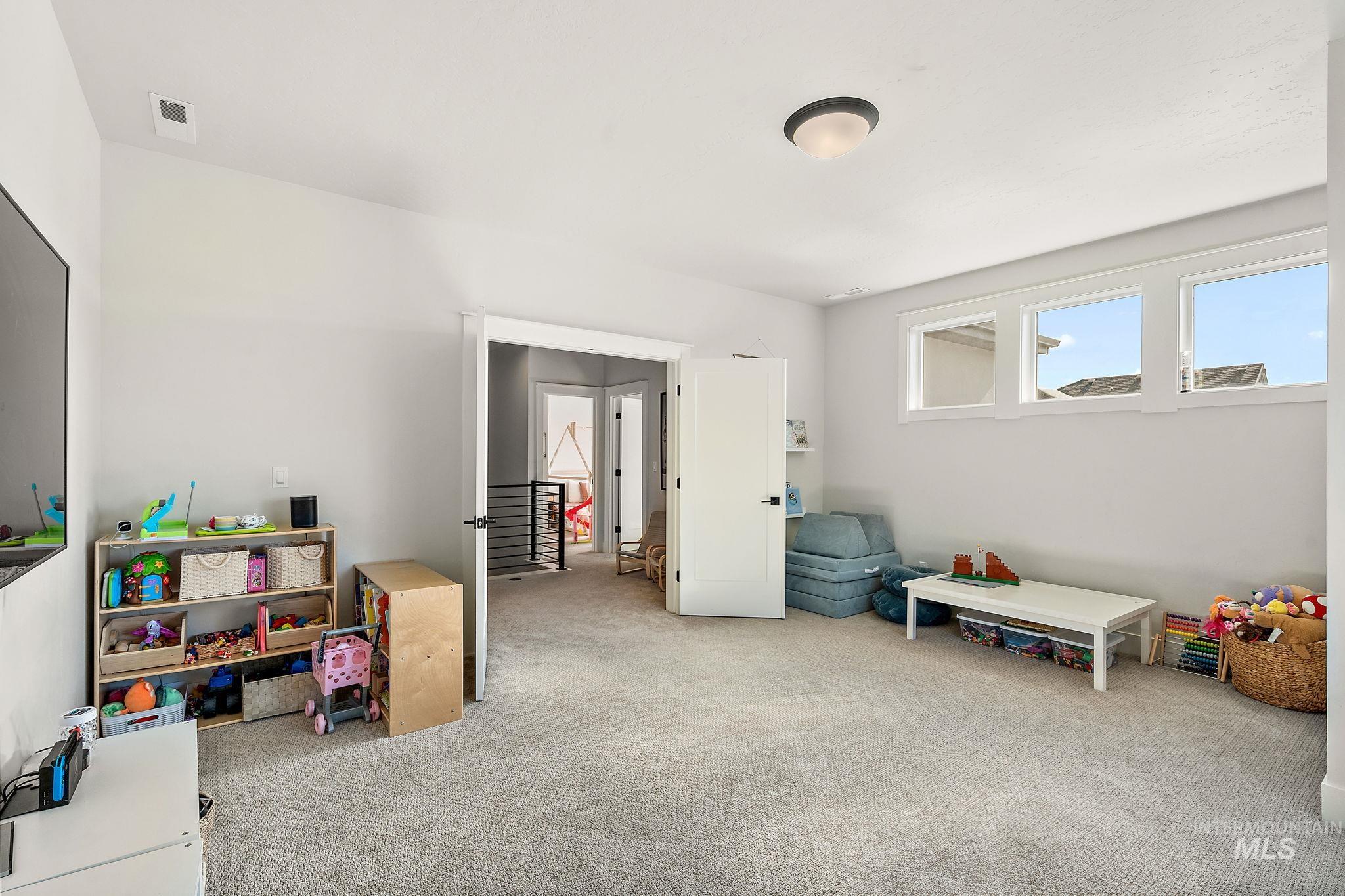 1217 E Azan St Property Photo 39