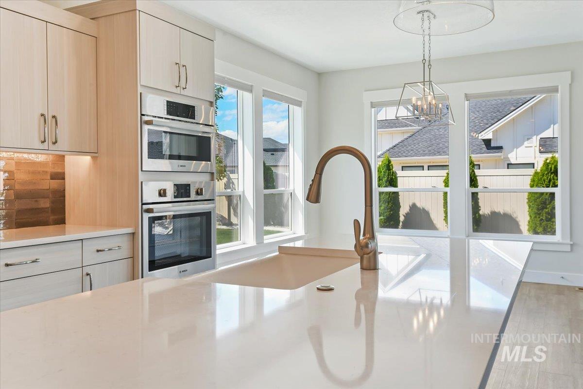 13958 Levendi Ct Property Photo 7