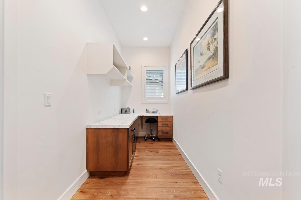 6706 Big Wood Way Property Photo 6