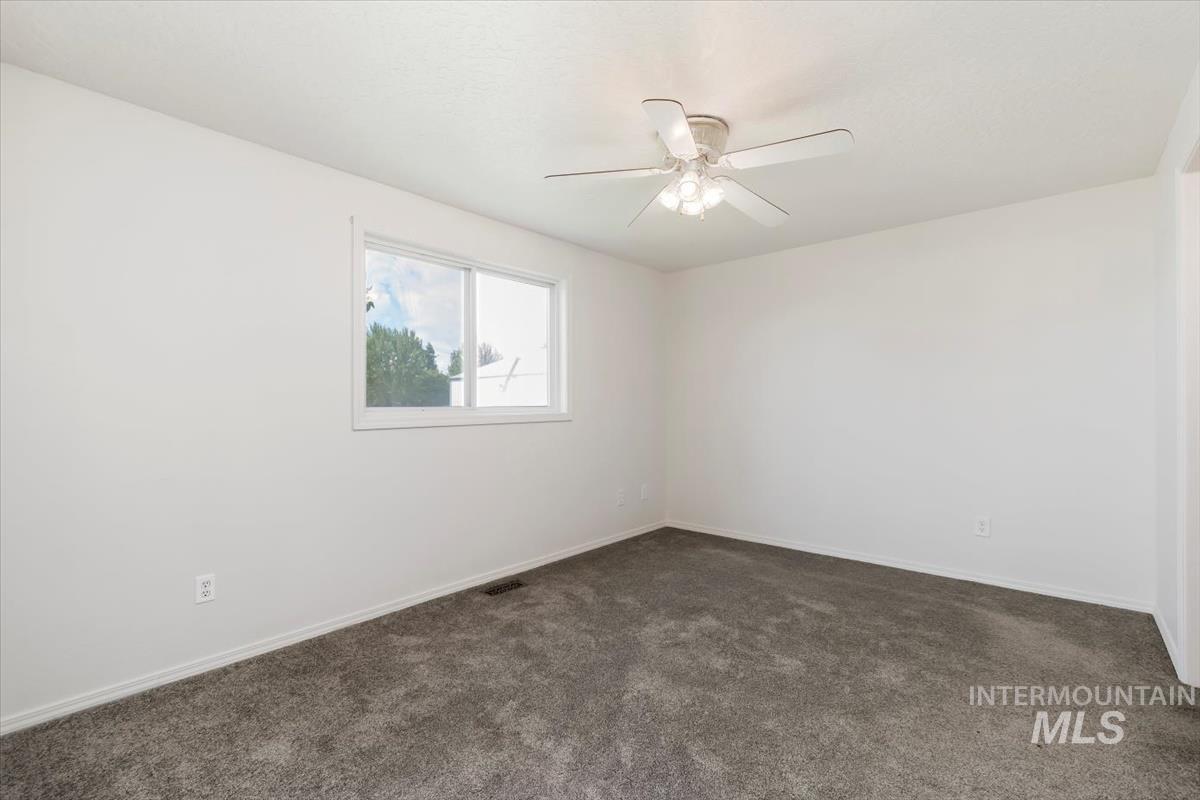 7267 Bowmont Rd Property Photo 25