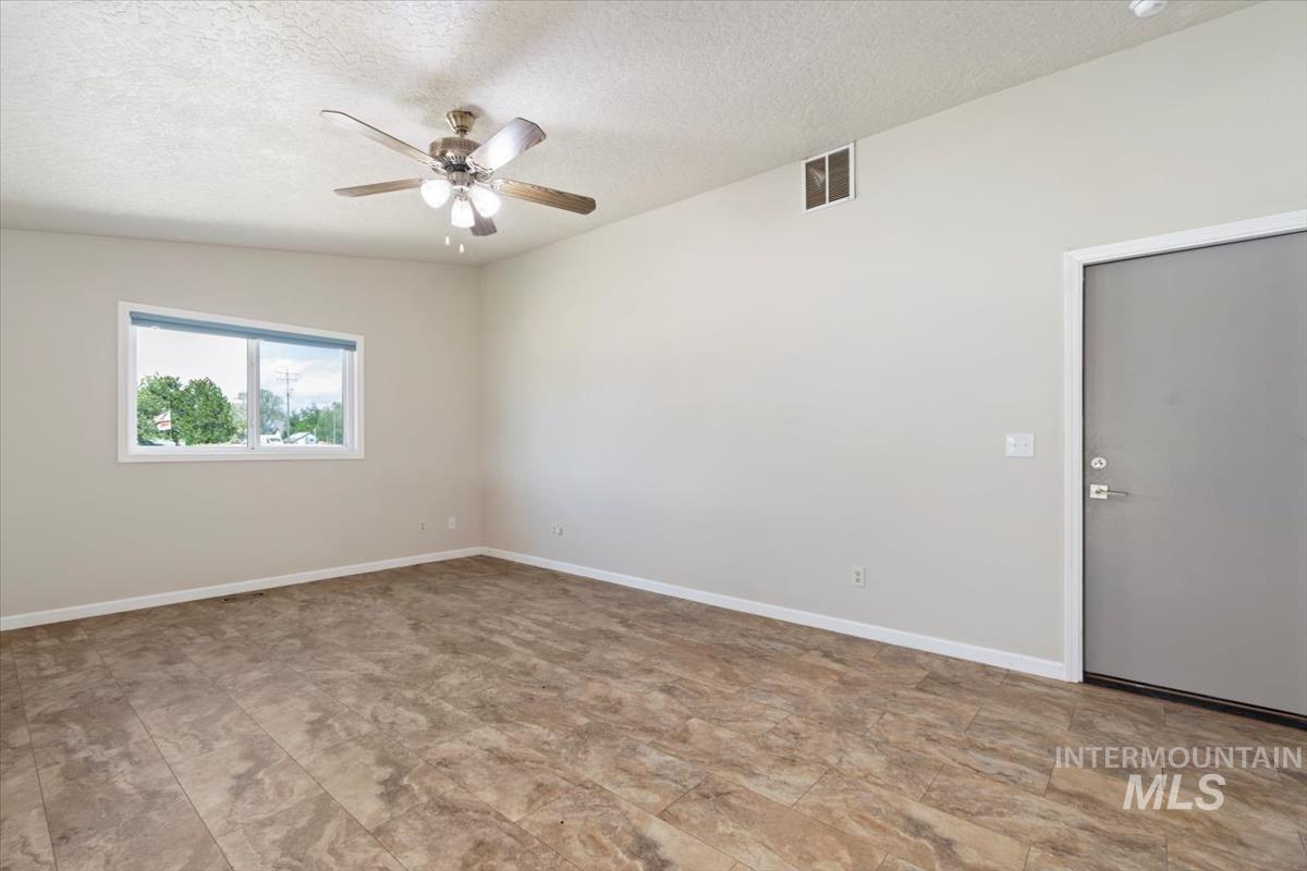 7267 Bowmont Rd Property Photo 28