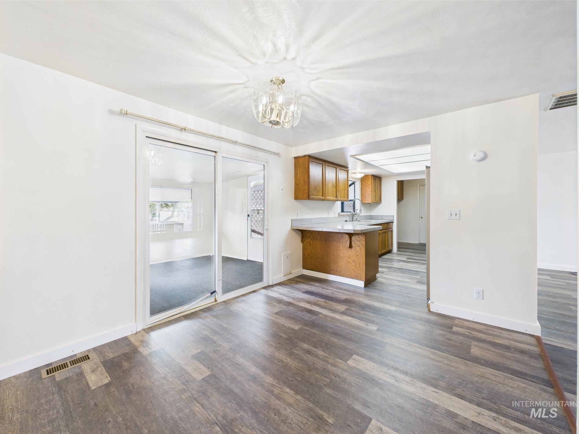 1409 Blane Property Photo 13