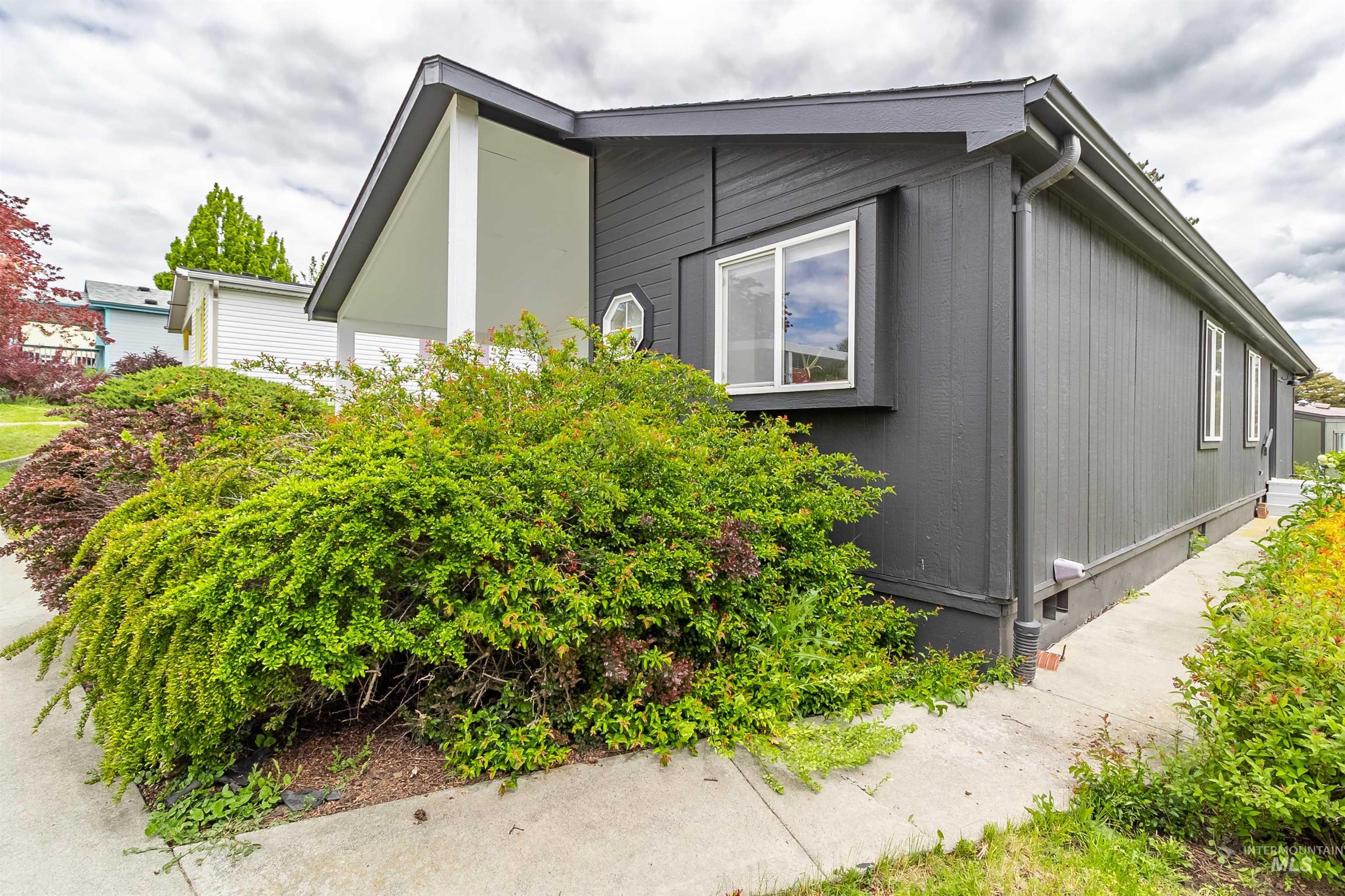 609 N Almon Property Photo 30