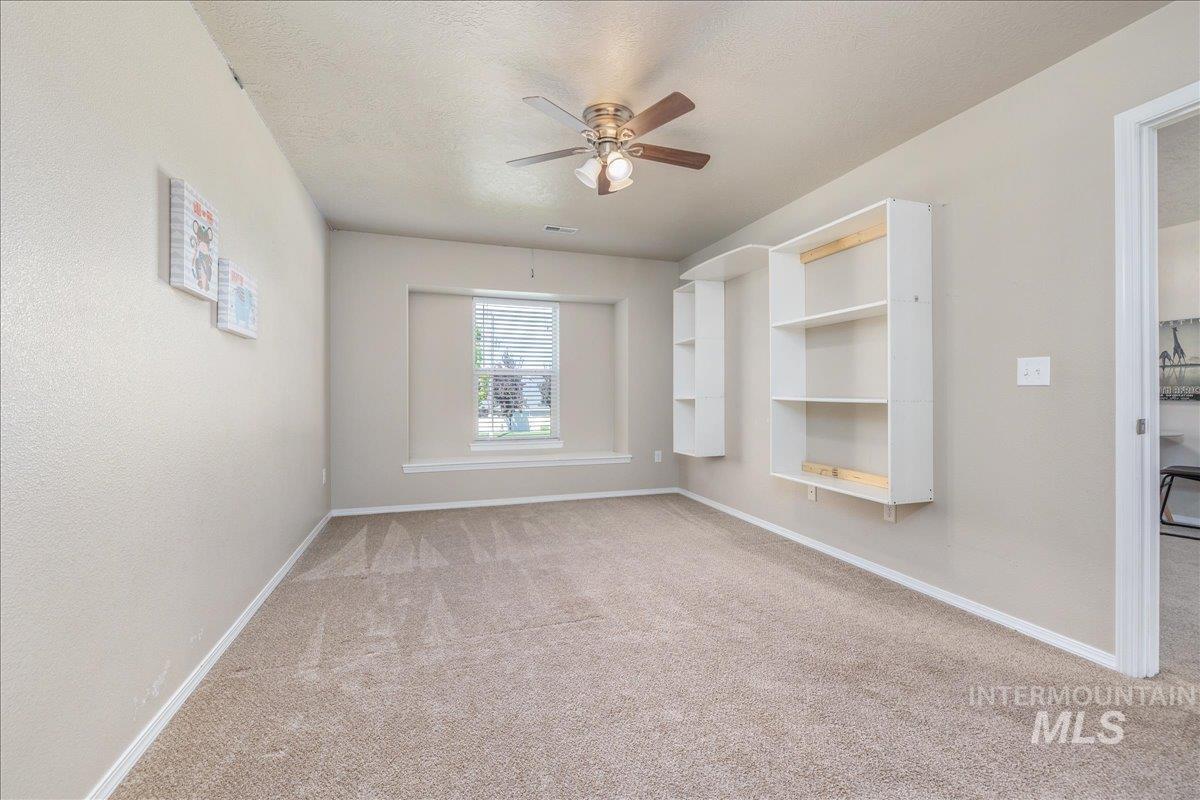 4665 N Beaham Ave Property Photo 35