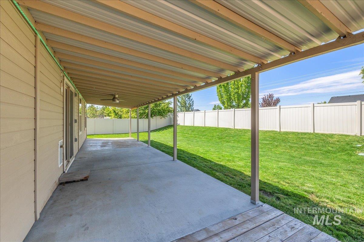 4665 N Beaham Ave Property Photo 41
