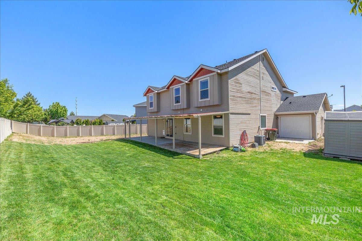 4665 N Beaham Ave Property Photo 43